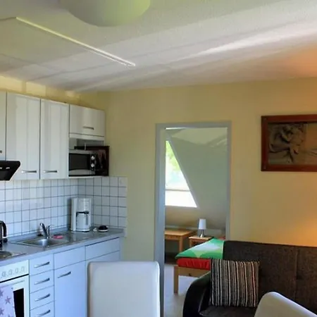 Apfelgarten Am Pfarrgarten Starkow Velgast