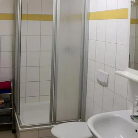 Apfelgarten Am Pfarrgarten Starkow