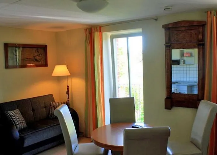 Apfelgarten Am Pfarrgarten Starkow